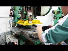 Round  A - Z Hook And Loop Alphabet Letters For Teaching / Word Spell