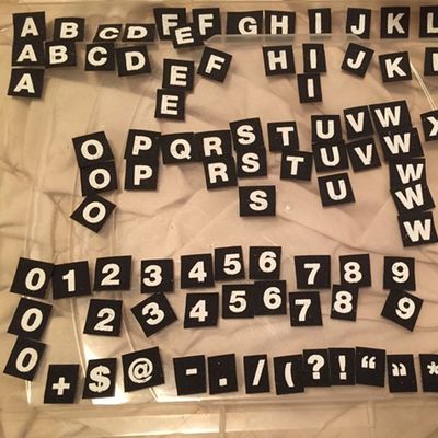 Customized Printing Alphabet Letters Nylon Hook Guaranteed in Any Color
